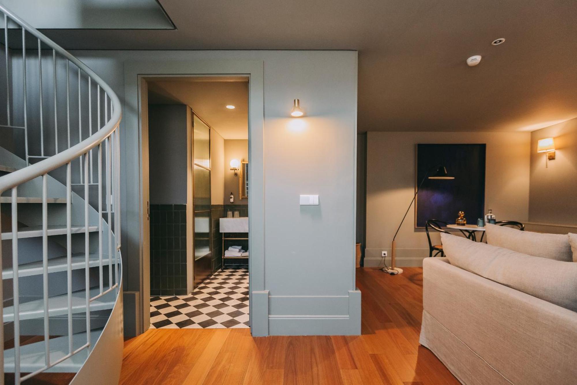 Hotel Bonjardim 560