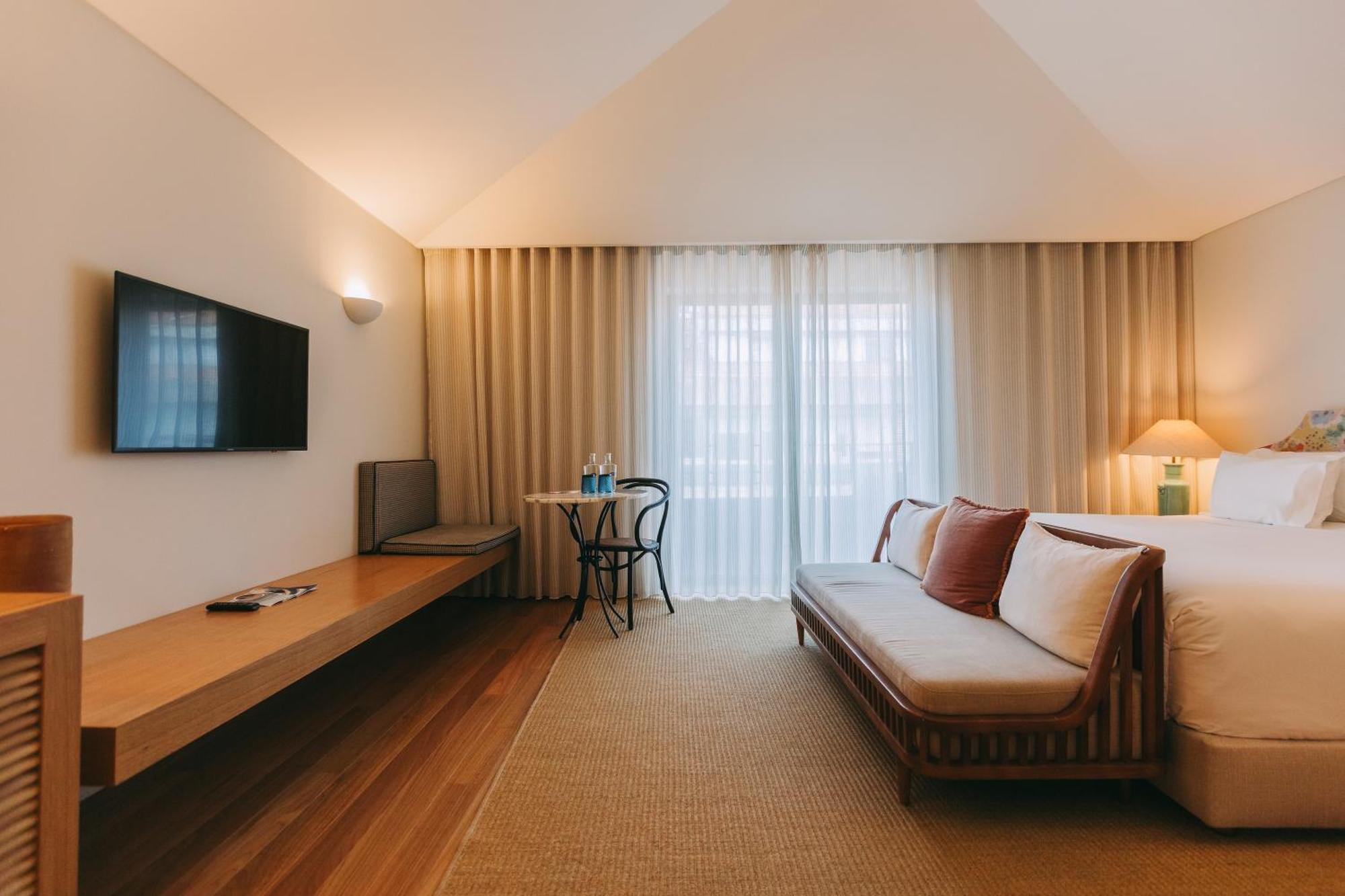 Bonjardim 560 Hotel 5*