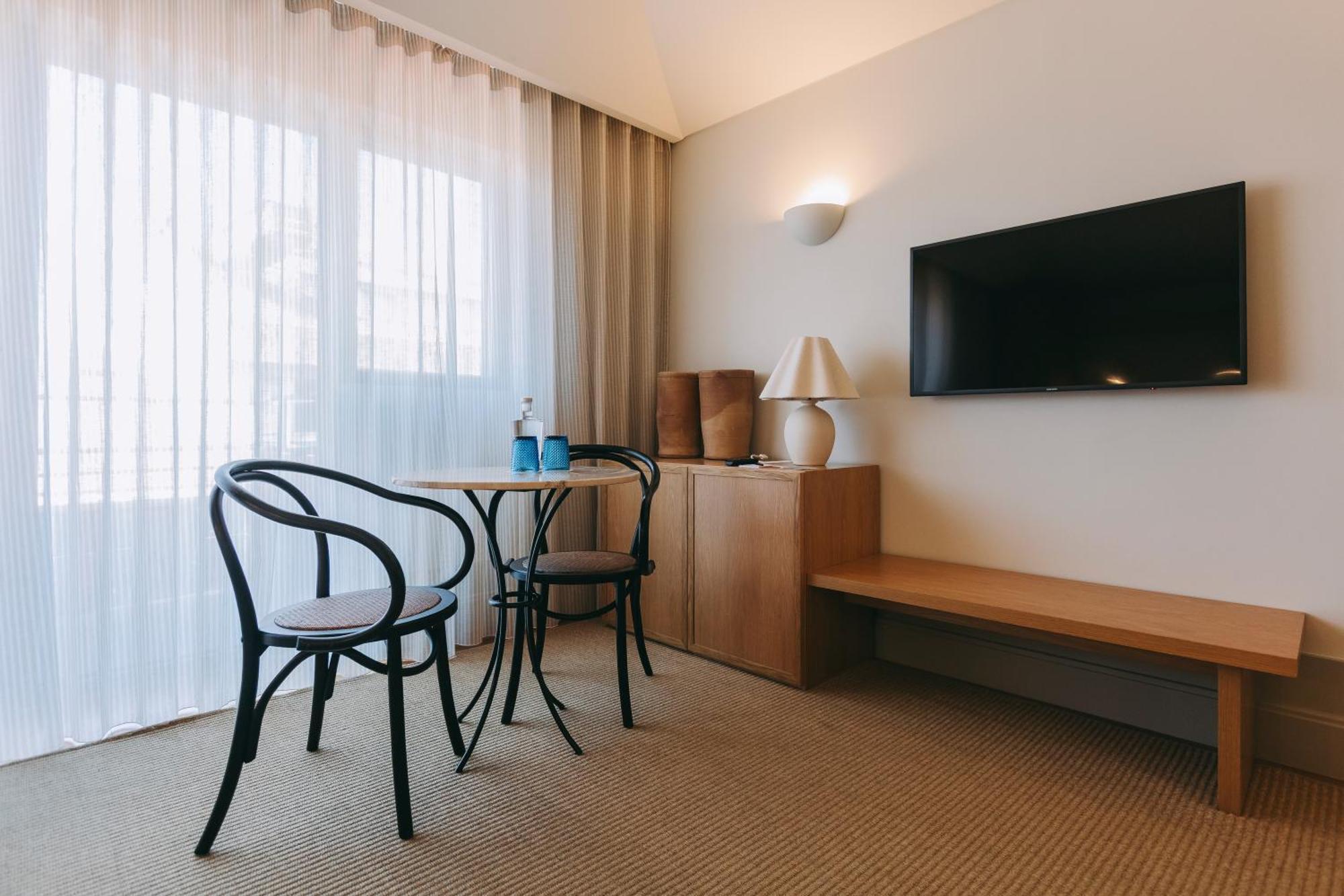Bonjardim 560 Hotel 5*